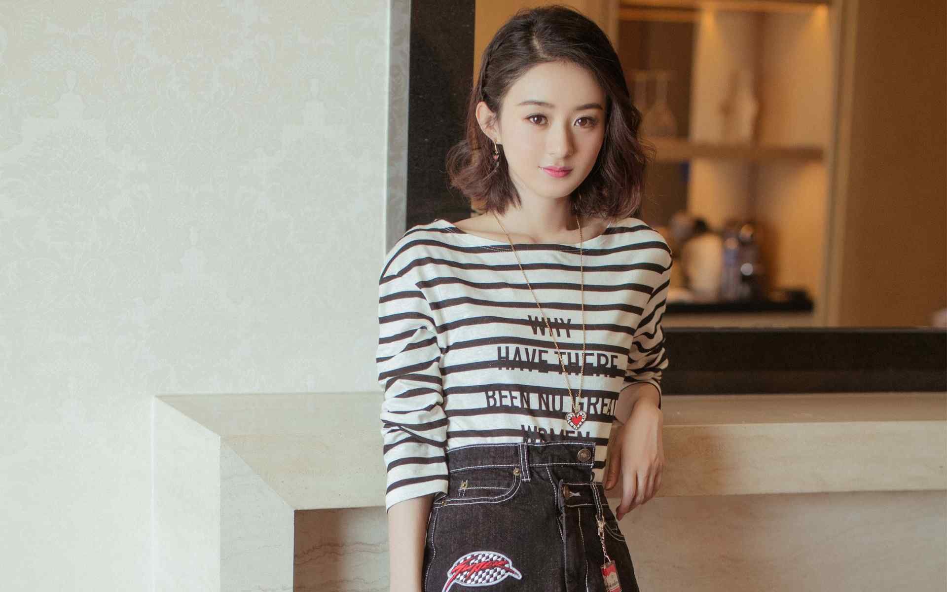 新王登基！文班亚马打爆勇士内线，尼克斯球迷起立致敬